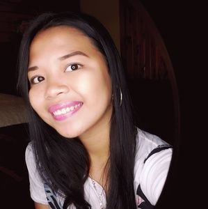 Meet your Posher, Nina